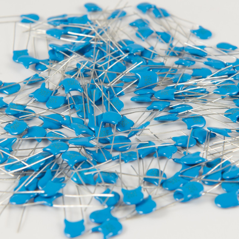 10 x Condensador cerámico 100pf 2Kv