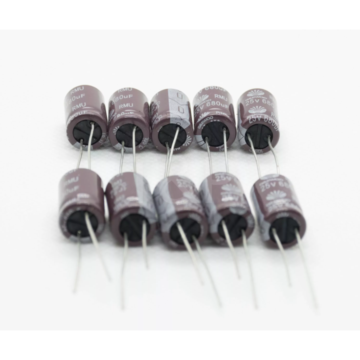 10 x Condensador 680uF 25V